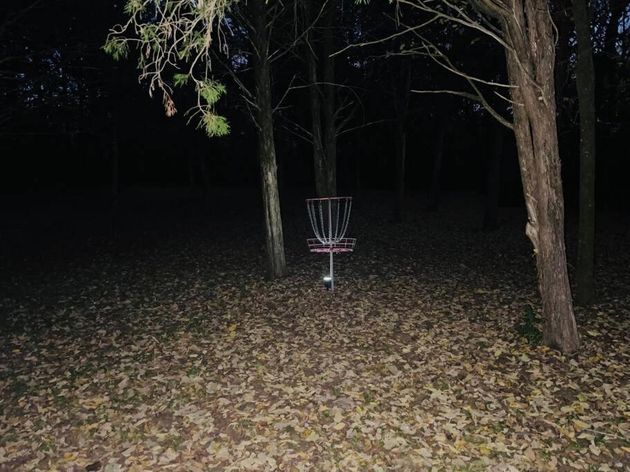 Villa Bastrop Tiny Disc Golf Retreat Exterior foto