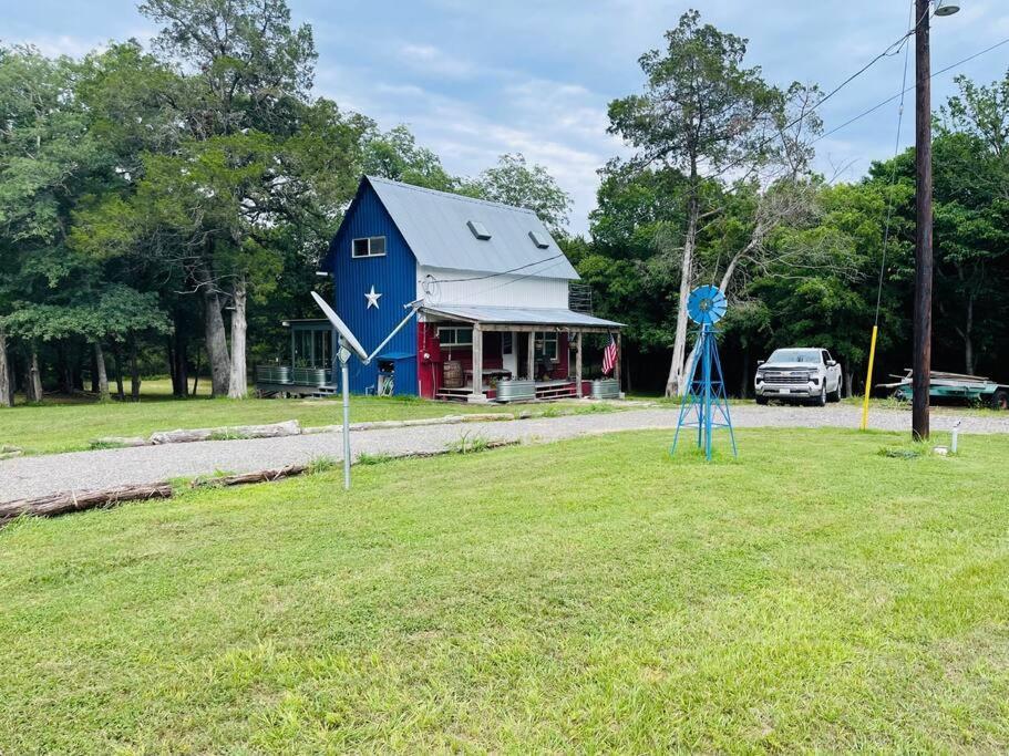 Villa Bastrop Tiny Disc Golf Retreat Exterior foto